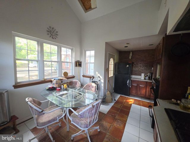 2602 BERKLEY ST, Temple Hills, MD 20748