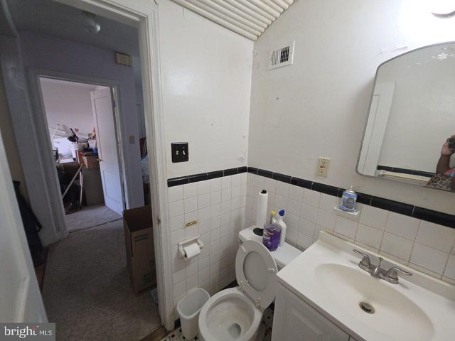 2602 BERKLEY ST, Temple Hills, MD 20748