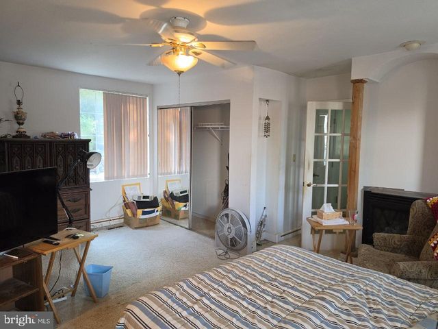 2602 BERKLEY ST, Temple Hills, MD 20748