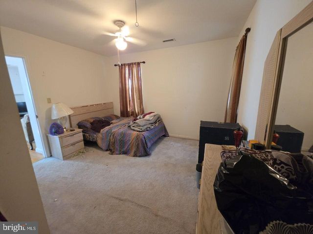 2602 BERKLEY ST, Temple Hills, MD 20748