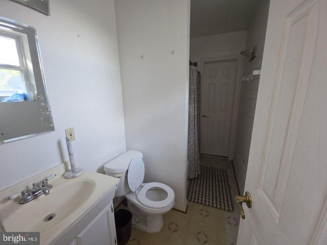 2602 BERKLEY ST, Temple Hills, MD 20748