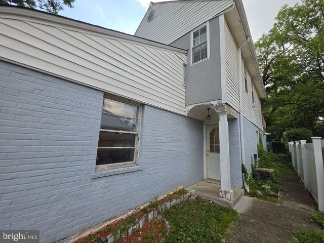 2602 BERKLEY ST, Temple Hills, MD 20748