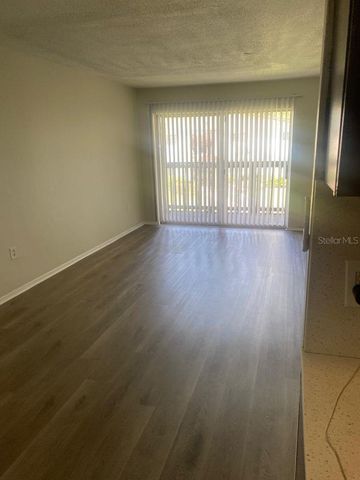 1695 LEE ROAD C206, Winter Park, FL 32789