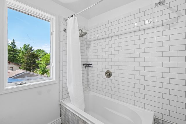 3208 40th Avenue S, Minneapolis, MN 55406