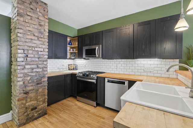 3208 40th Avenue S, Minneapolis, MN 55406