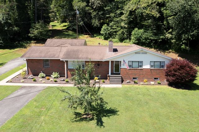 1654 Myers Chapel Road, Hayesville, NC 28904