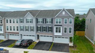 9168 WYCHE KNOLL LN, Manassas, VA 20110
