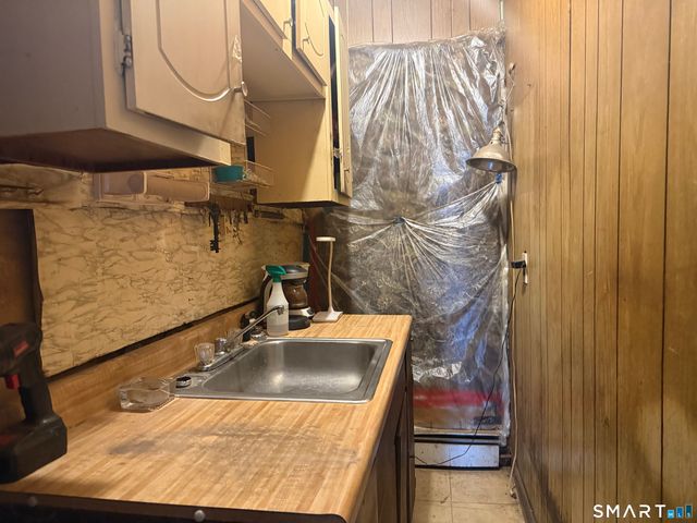 169 James Street, New Haven, CT 06513