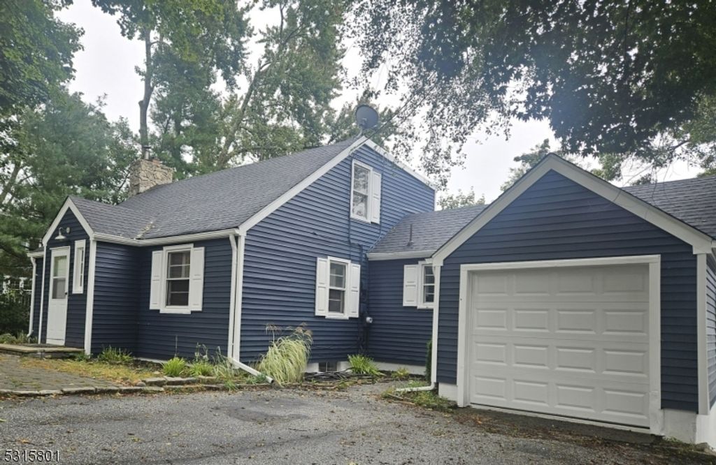 17 Indian Trl, Sparta Twp., NJ 07871