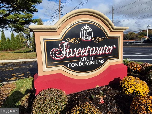 904 SWEETWATER DR, Cinnaminson, NJ 08077