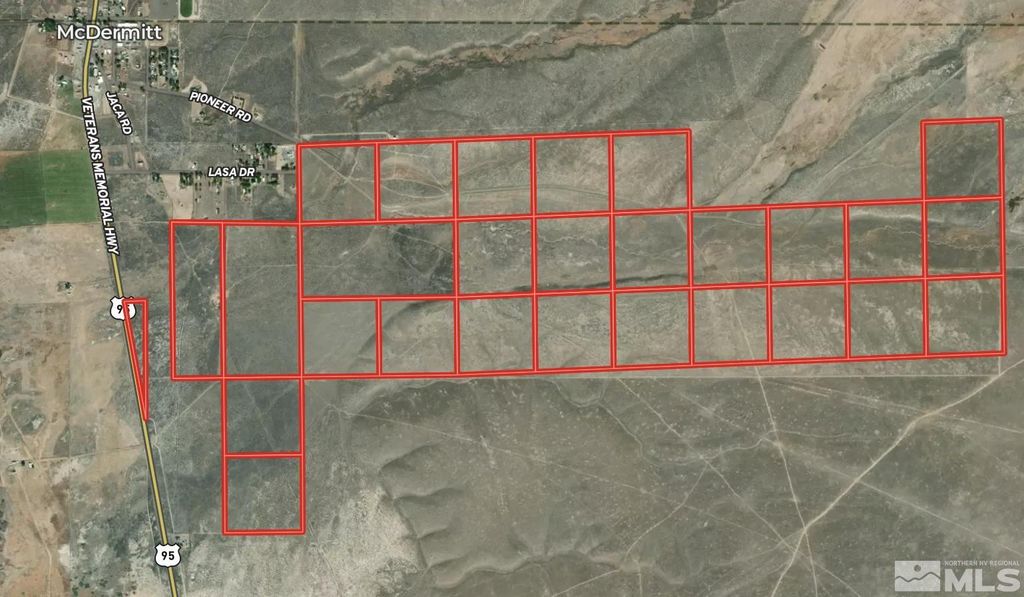 Image 5 of property listing at 1186.87 acres Hwy 95 frontage, Mcdermitt, NV 89421