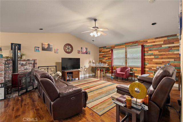 14689 Carnegie, Magalia, CA 95954