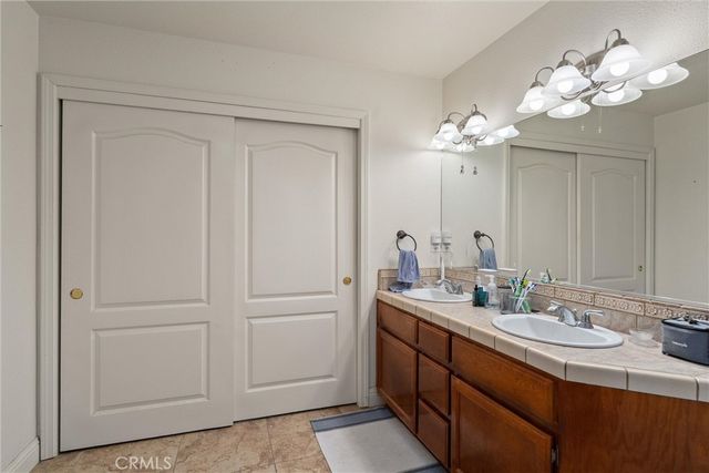 14689 Carnegie, Magalia, CA 95954