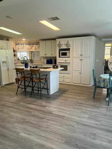 3042 5 Iron Drive, Port St. Lucie, FL 34952