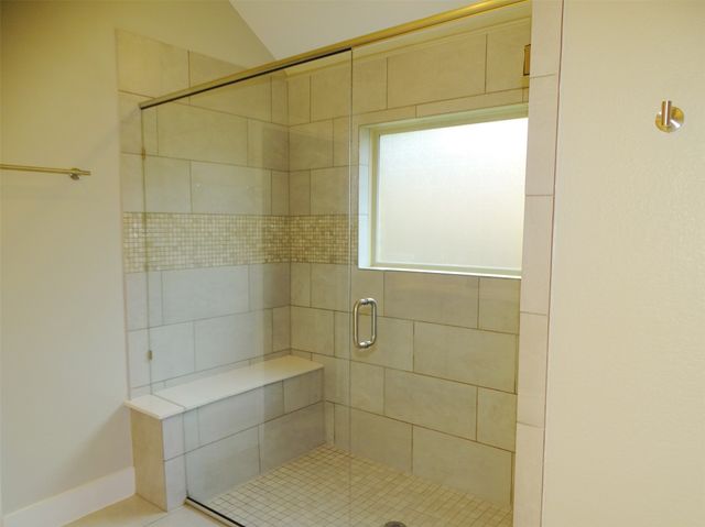 2125 Flora Lane, Desoto, TX 75115