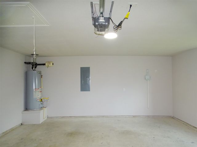 2125 Flora Lane, Desoto, TX 75115