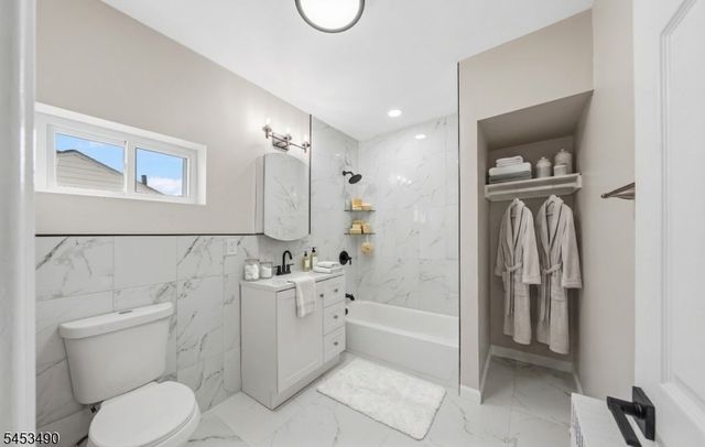 246 Bellview Terr, Hillside Twp., NJ 07205