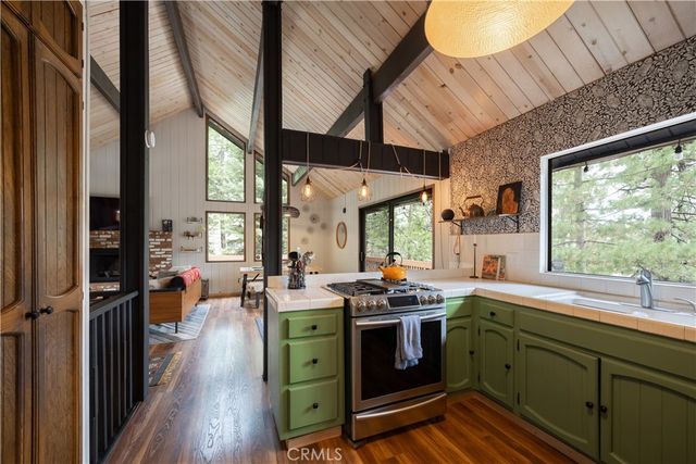 26645 Lake Forest, Twin Peaks, CA 92391