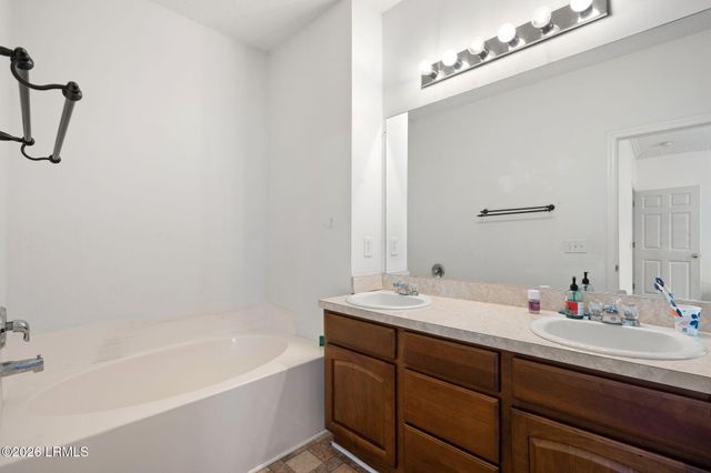 5 Sagebrook Drive, Bluffton, SC 29910