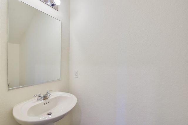 15401 Solstice CV, Del Valle, TX 78617