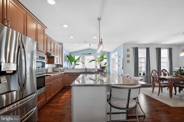 142 WESTHAMPTON DR, Wilmington, DE 19808