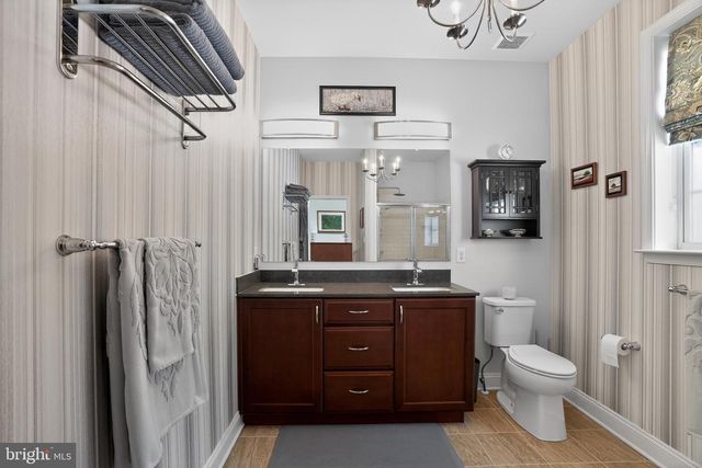 142 WESTHAMPTON DR, Wilmington, DE 19808