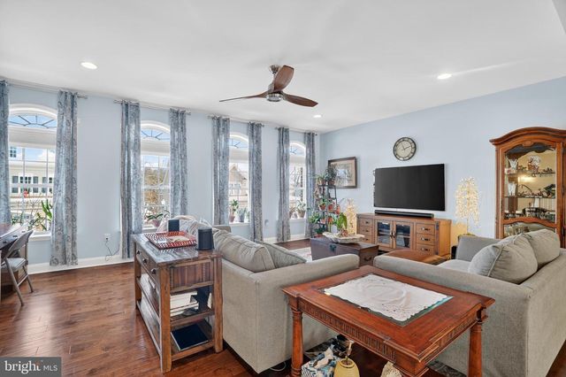 142 WESTHAMPTON DR, Wilmington, DE 19808