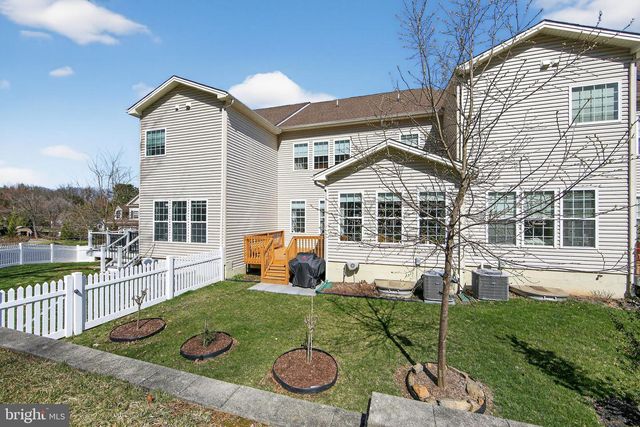 142 WESTHAMPTON DR, Wilmington, DE 19808