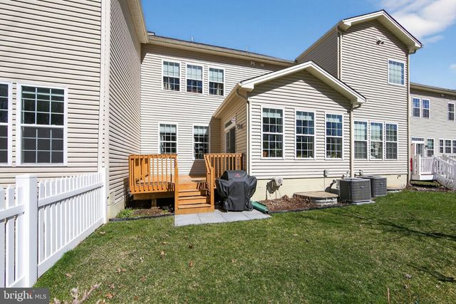 142 WESTHAMPTON DR, Wilmington, DE 19808