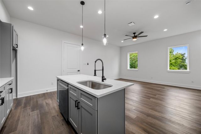 6528 Tuskegee Street A, Houston, TX 77091