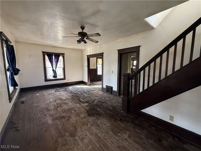 1119 10th Street NW, Canton, OH 44703