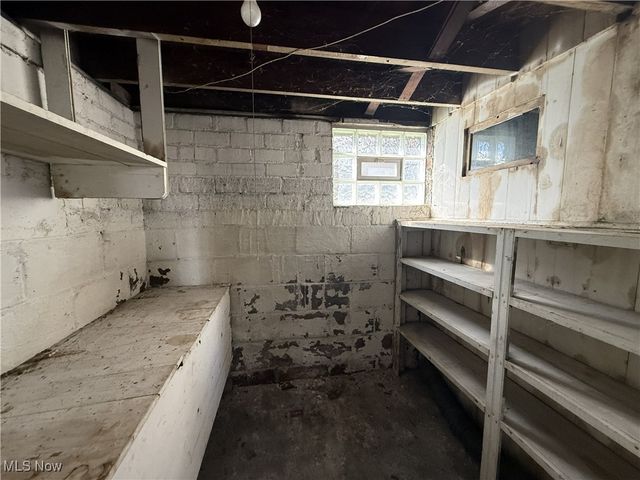 1119 10th Street NW, Canton, OH 44703