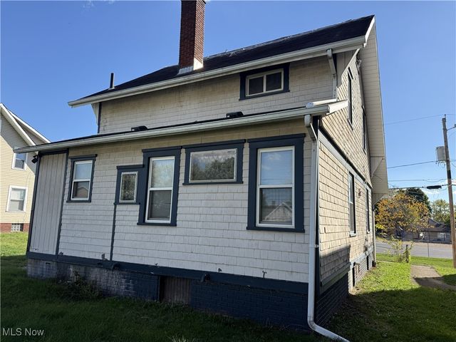 1119 10th Street NW, Canton, OH 44703