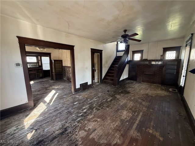 1119 10th Street NW, Canton, OH 44703