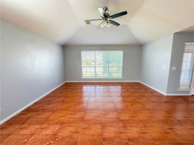 8926 Diamond Lake Lane, Houston, TX 77083