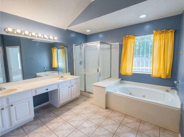 8926 Diamond Lake Lane, Houston, TX 77083