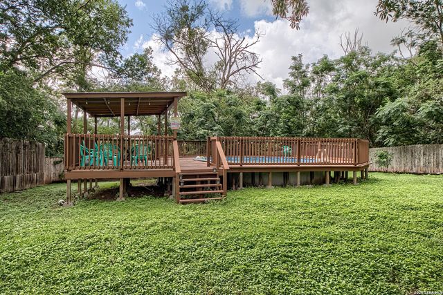 105 SKY COUNTRY DR, New Braunfels, TX 78132