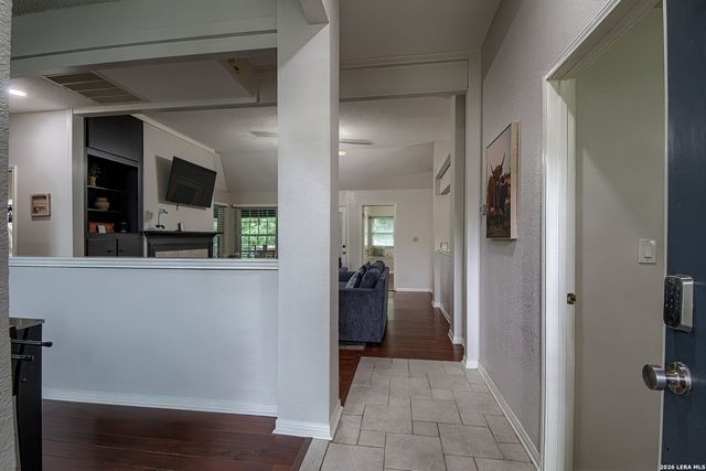 105 SKY COUNTRY DR, New Braunfels, TX 78132