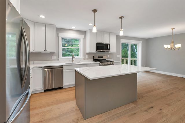 650 Alton Mountain Road, Alton, NH 03810