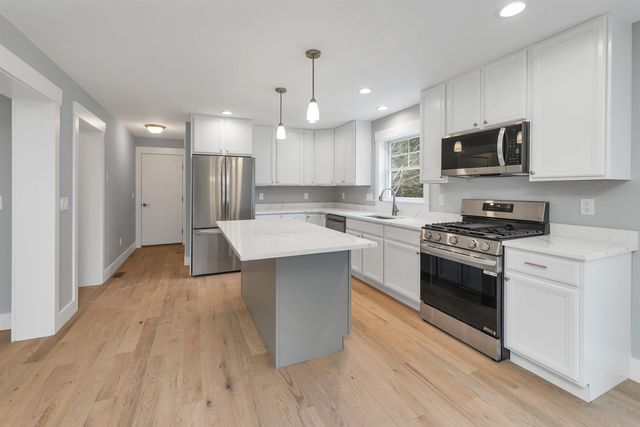 650 Alton Mountain Road, Alton, NH 03810