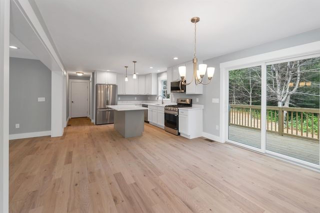 650 Alton Mountain Road, Alton, NH 03810