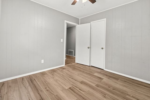 2227 Hatfield Street, Fayetteville, AR 72703