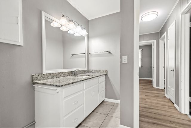 2227 Hatfield Street, Fayetteville, AR 72703