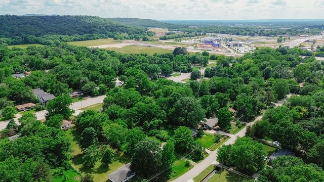 2227 Hatfield Street, Fayetteville, AR 72703