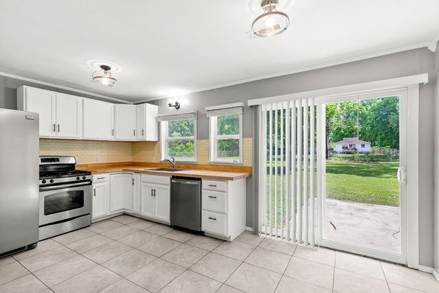 2227 Hatfield Street, Fayetteville, AR 72703