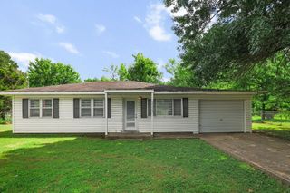 2227 Hatfield Street, Fayetteville, AR 72703
