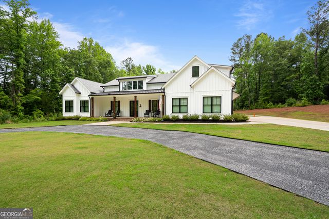 1230 Blalock Lakes Drive, Newnan, GA 30263