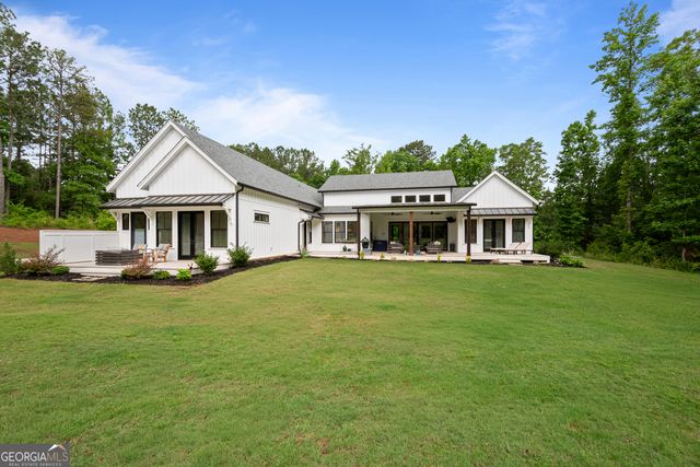 1230 Blalock Lakes Drive, Newnan, GA 30263