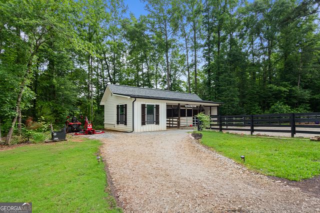 1230 Blalock Lakes Drive, Newnan, GA 30263