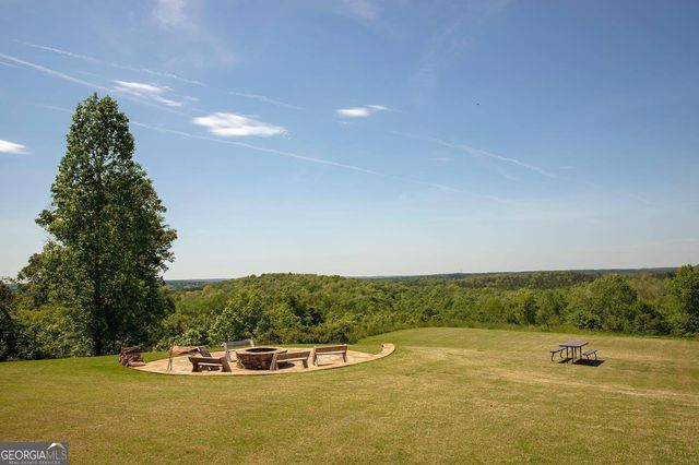 1230 Blalock Lakes Drive, Newnan, GA 30263